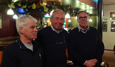 oude en nieuwe leden bestuur ijsvereniging